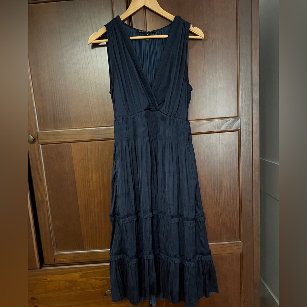White House Black Market Navy Pleated Tiered Midi Dress S